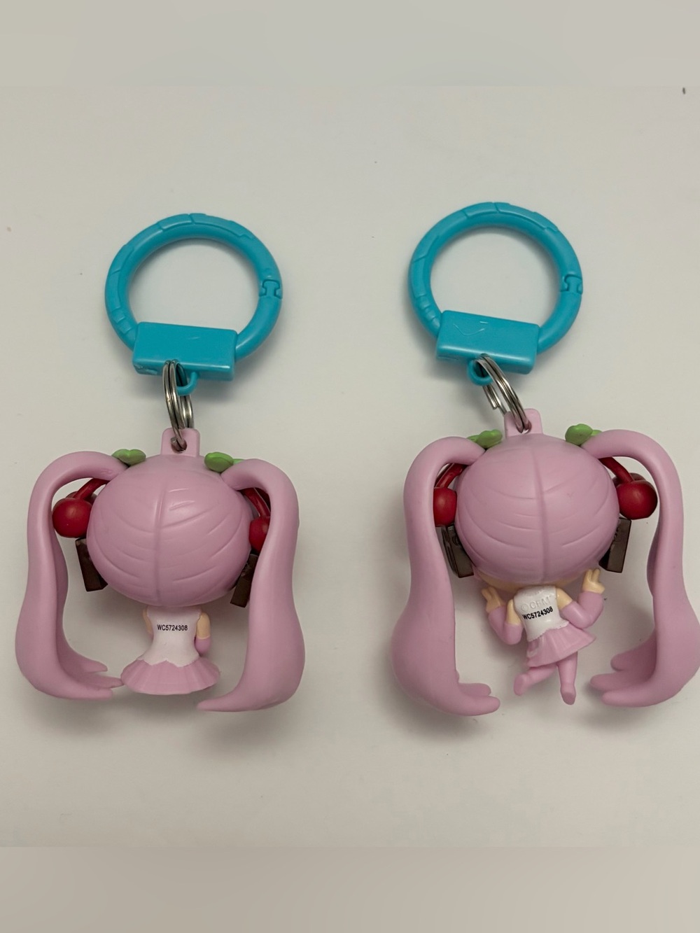 Sakura Miku Keychains - Picture 2 of 2